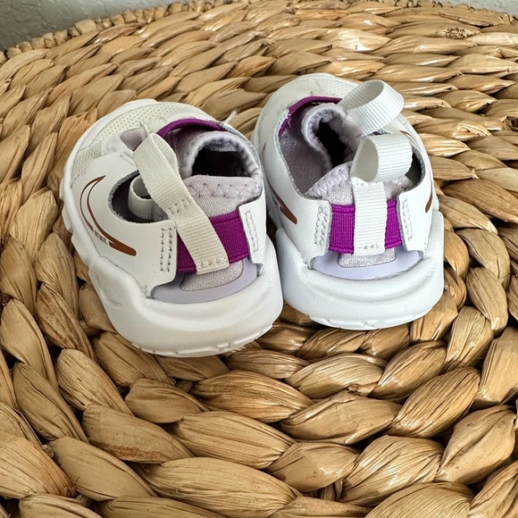 Nike Flex Runner 2 - Picture 3 of 5